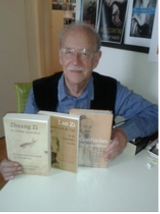 Schipper with his books